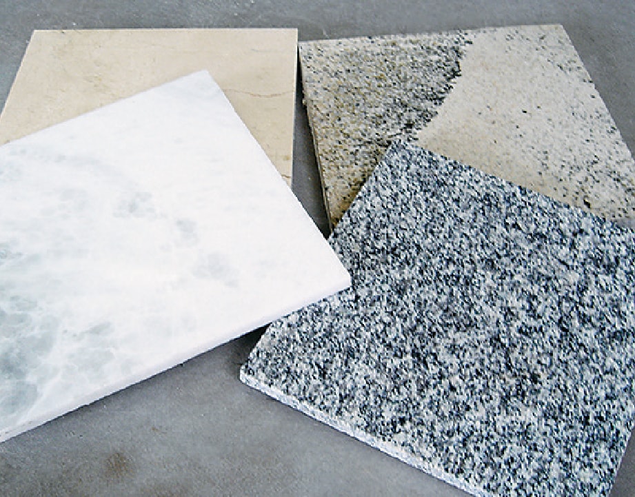 Como assentar e rejuntar granitos e mármores em áreas internas e externas